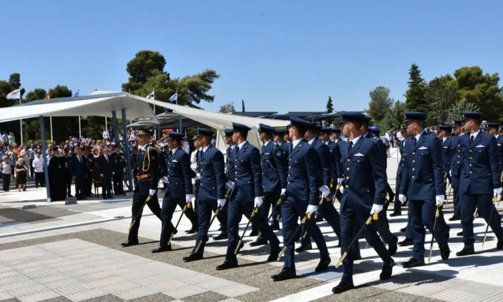 Σχολή Ικάρων: Η ΠΑ καλεί τους νέους πιλότους να παρουσιαστούν
